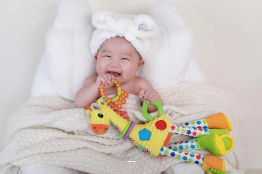 供卵试管代怀生子费用1岁宝宝流鼻涕打喷嚏