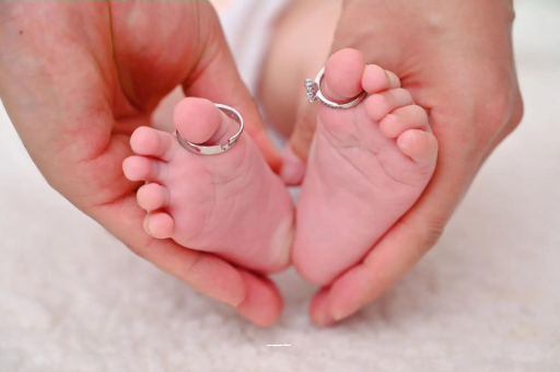 供卵试管代怀生子费用怀孕初期持续低烧